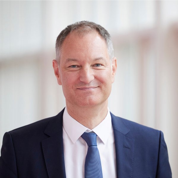 Porträt von Mario Tobias.