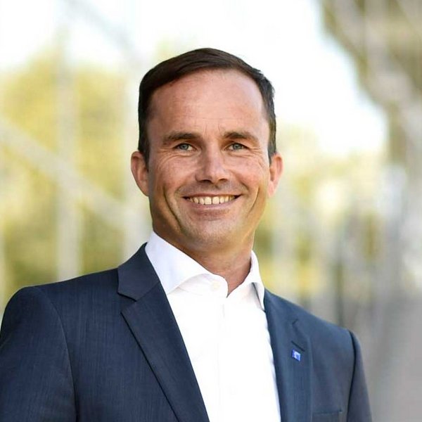 Porträt von Dr. Jochen Köckler.